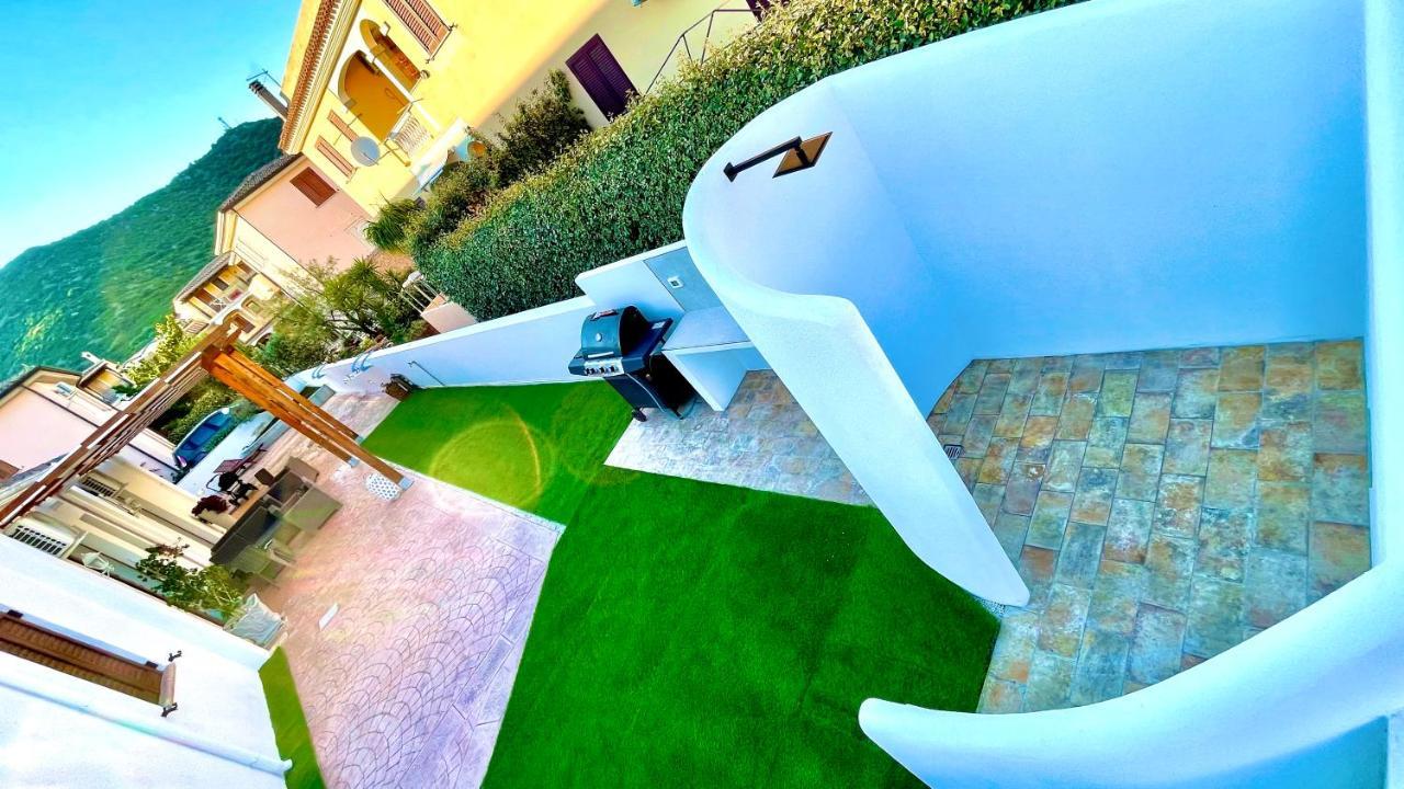 ラ・カレッタLe Residenze Del Mare Monolocale N2アパートメント エクステリア 写真